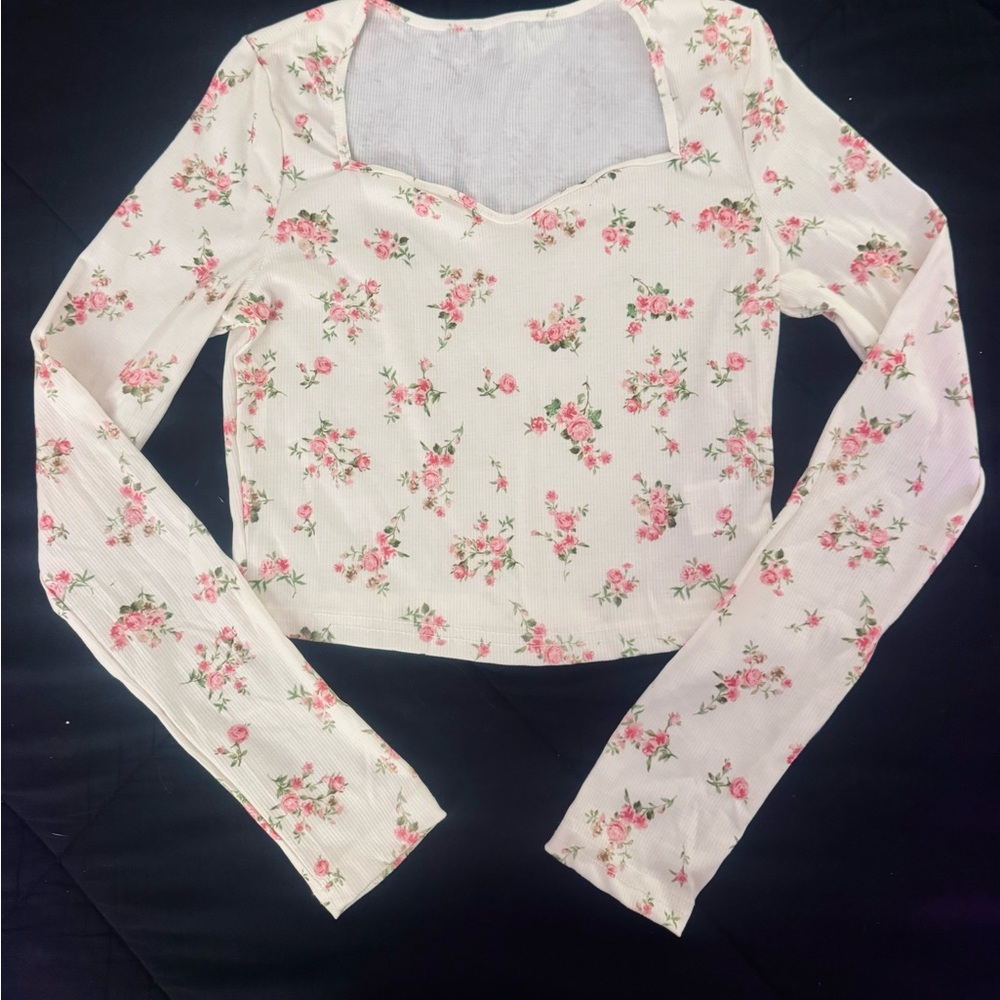 Chic Floral Long Sleeve Top